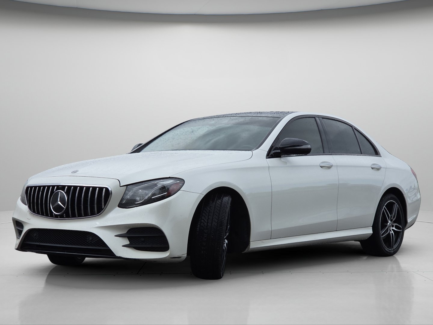 Used 2019 Mercedes-Benz E 300 4MATIC image 23