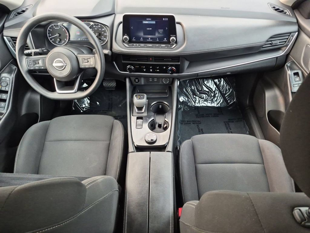 Used 2024 Nissan Rogue S AWD/4WD image 27