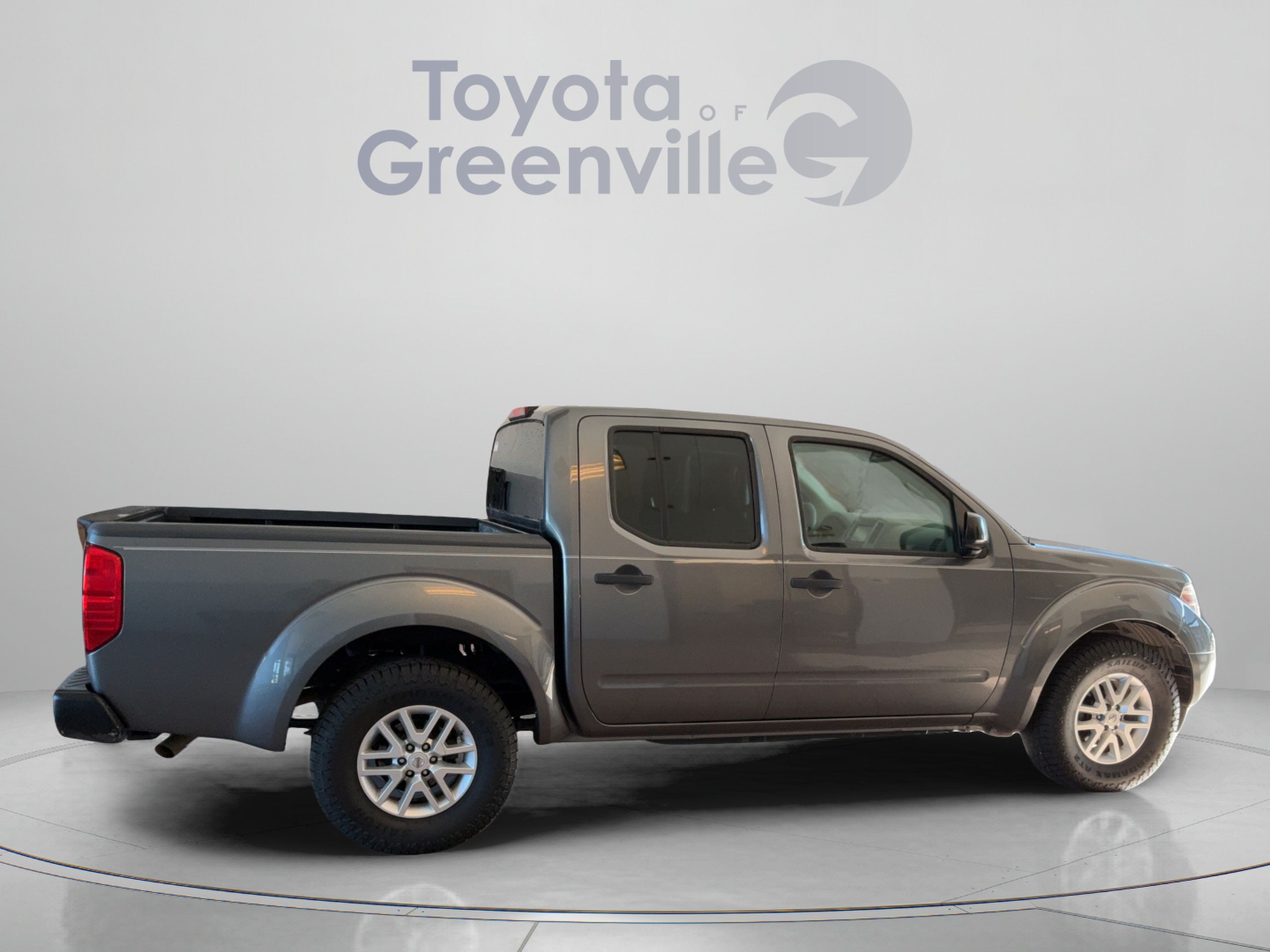 Used 2019 Nissan Frontier SV RWD image 7