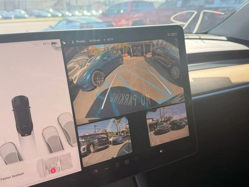 Used 2023 Tesla Model Y Long Range image 18