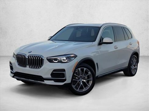 Used 2023 BMW X5 sDrive40i w/ Parking Assistance Package image 1