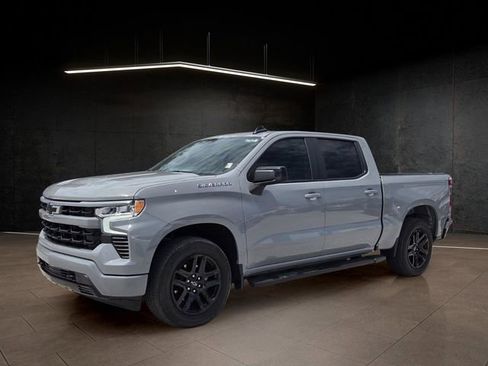 Used 2025 Chevrolet Silverado 1500 RST RWD image 3