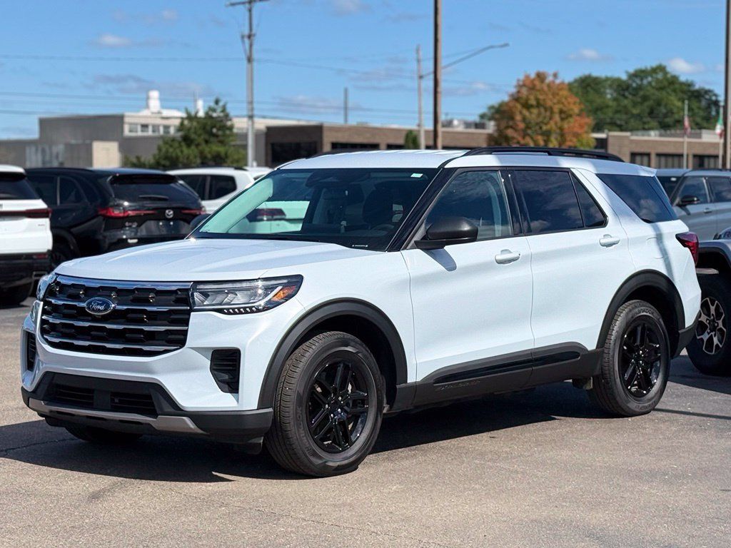 Used 2026 Ford Explorer Active AWD/4WD image 40
