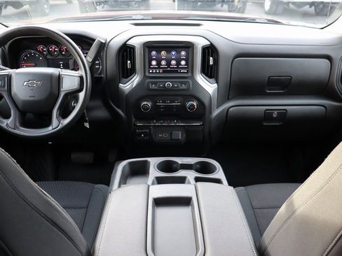 Used 2021 Chevrolet Silverado 1500 Custom Trail Boss w/ LPO, Dark Essentials Package image 15