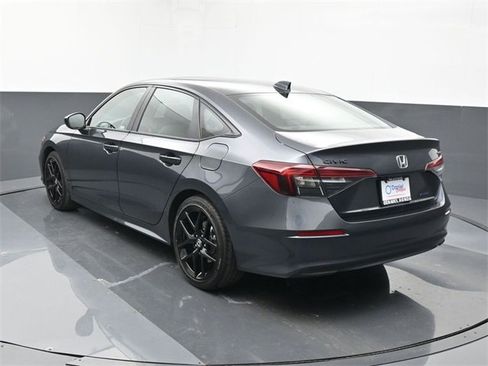 Used 2026 Honda Civic Sport image 3