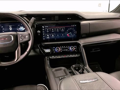 Used 2026 GMC Sierra 2500 AT4X AWD/4WD image 7