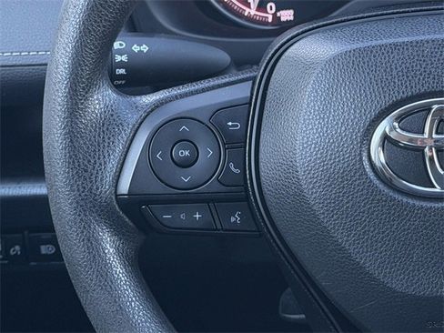 Used 2023 Toyota RAV4 LE image 13