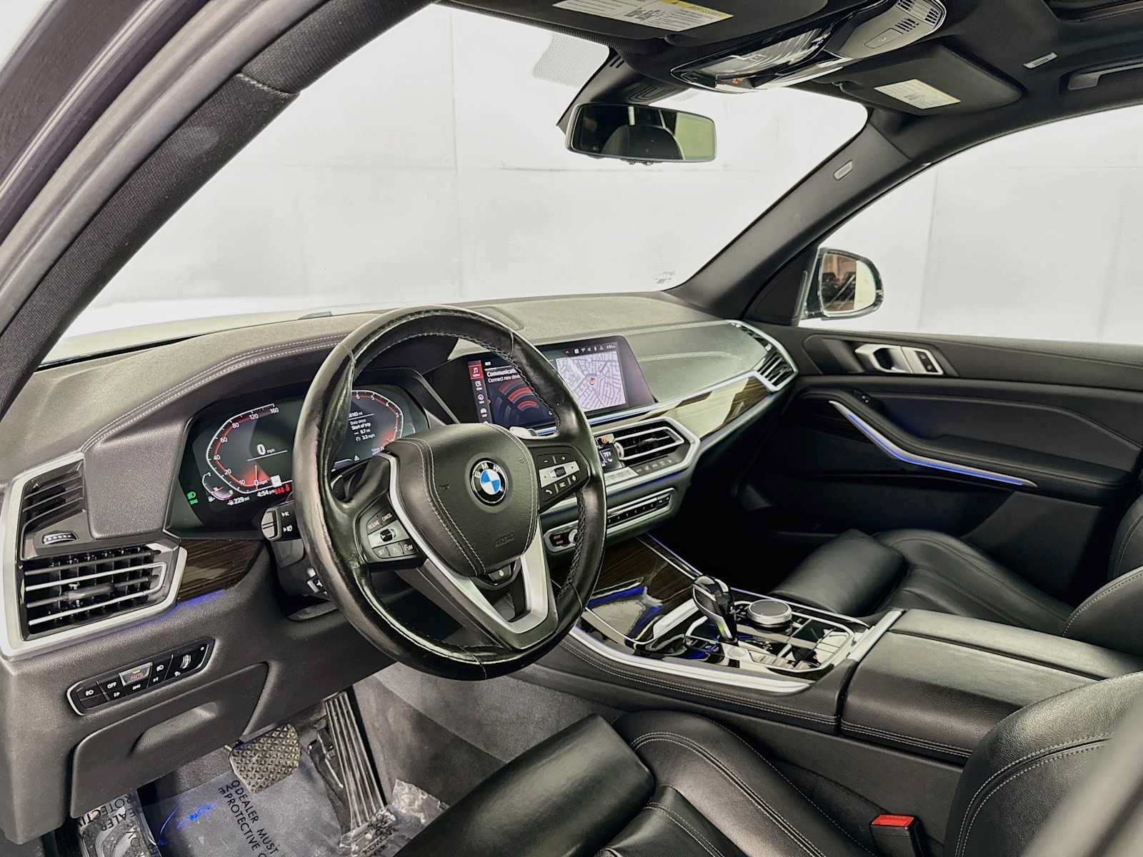 Used 2019 BMW X5 xDrive40i w/ Convenience Package AWD/4WD image 9
