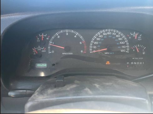 Used 2002 Dodge Ram 2500 Truck SLT AWD/4WD image 8