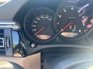 Used 2020 Porsche Macan AWD/4WD video 1