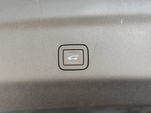 New 2026 GMC Yukon XL Denali w/ Denali Reserve Package AWD/4WD image 35