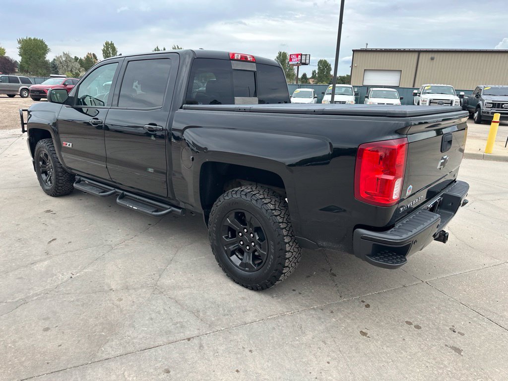 Used 2018 Chevrolet Silverado 1500 LTZ Z71 w/ LTZ Plus Package AWD/4WD image 32