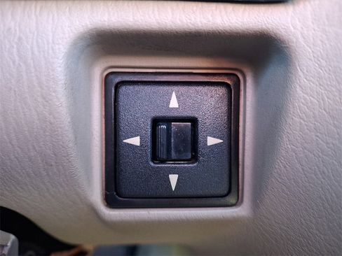 Used 2003 MAZDA MX-5 Miata image 27