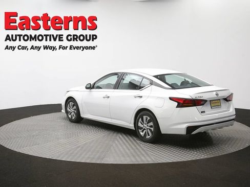 Used 2022 Nissan Altima 2.5 S FWD image 62