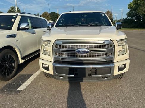 Used 2015 Ford F150 Platinum w/ Trailer Tow Package AWD/4WD image 4