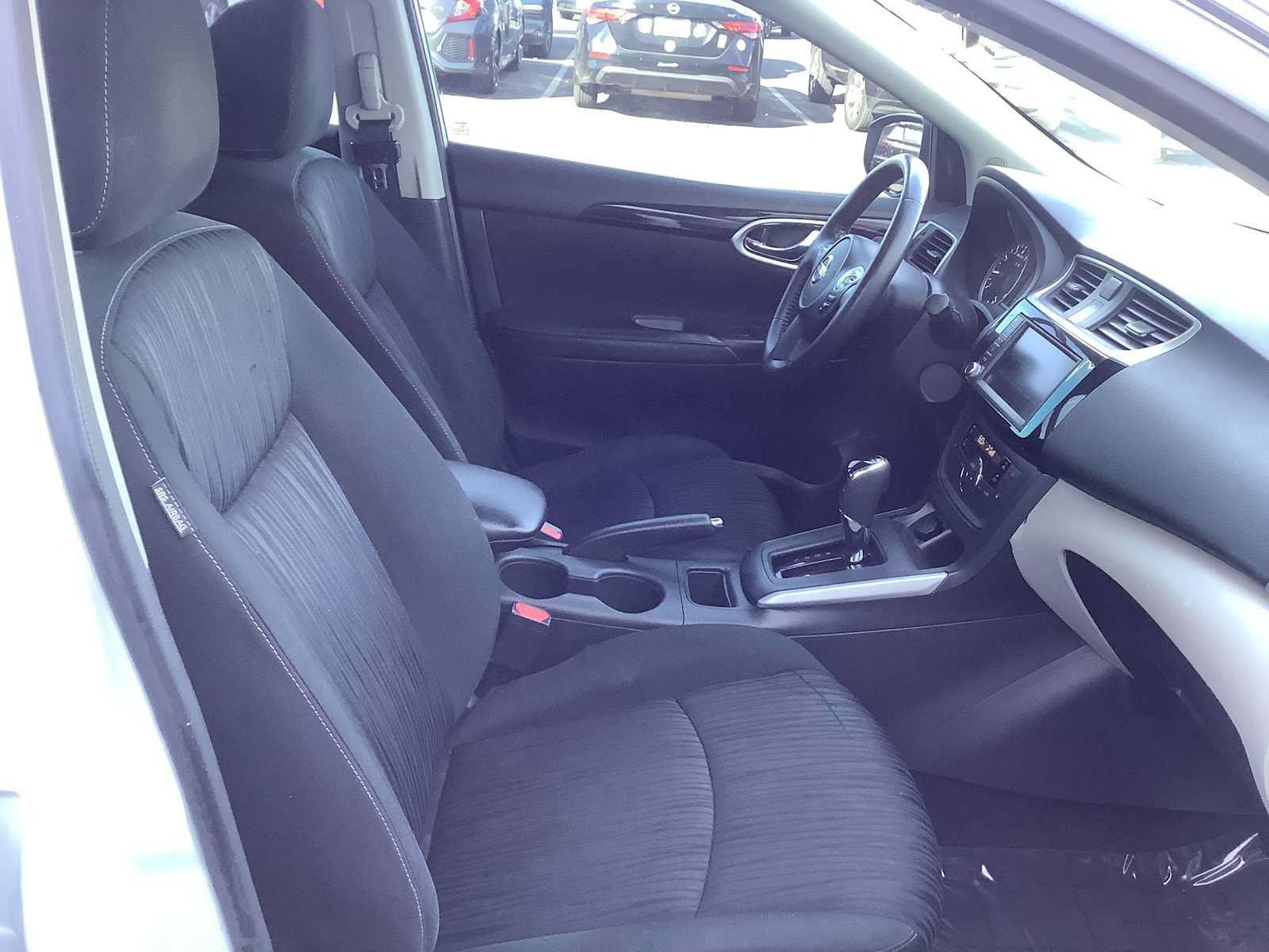Used 2019 Nissan Sentra SV w/ Special Edition Package FWD image 15
