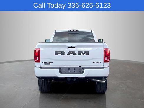 New 2026 RAM 2500 Laramie AWD/4WD image 8