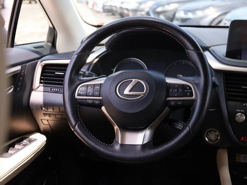 Used 2022 Lexus RX 350L Premium w/ Premium Package AWD/4WD image 27