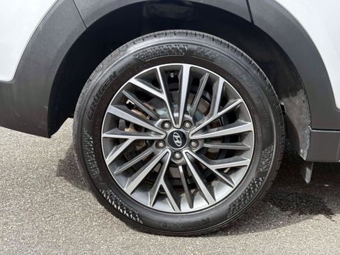Used 2021 Hyundai Tucson Limited AWD/4WD image 32