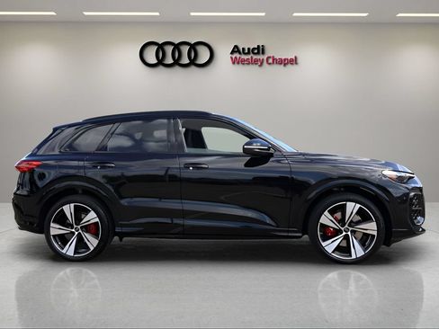 New 2026 Audi SQ5 Premium Plus AWD/4WD image 6