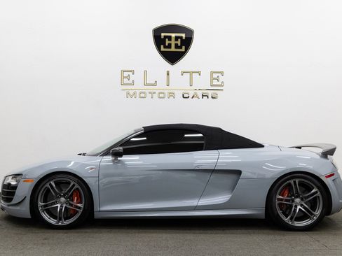 Used 2012 Audi R8 GT image 24