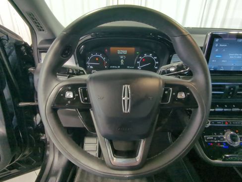Used 2021 Lincoln Corsair FWD w/ Equipment Group 101A image 28