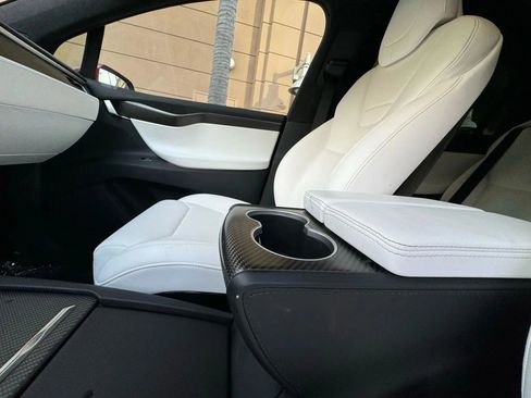 Used 2017 Tesla Model X 100D AWD/4WD image 44