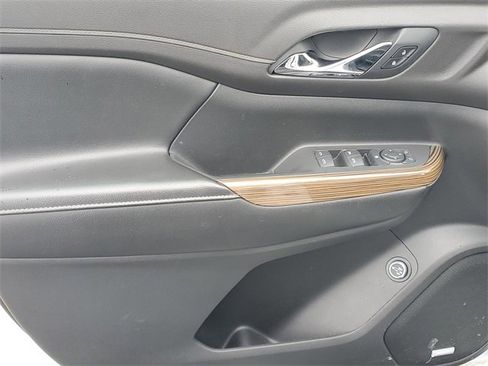 Used 2019 GMC Acadia SLE w/ LPO, Floor Liner Package image 18