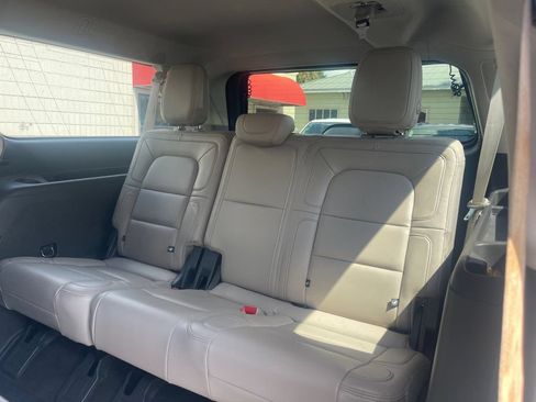 Used 2023 Lincoln Navigator L Reserve AWD/4WD image 13