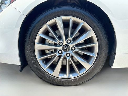 Used 2023 INFINITI Q50 Luxe AWD/4WD image 32