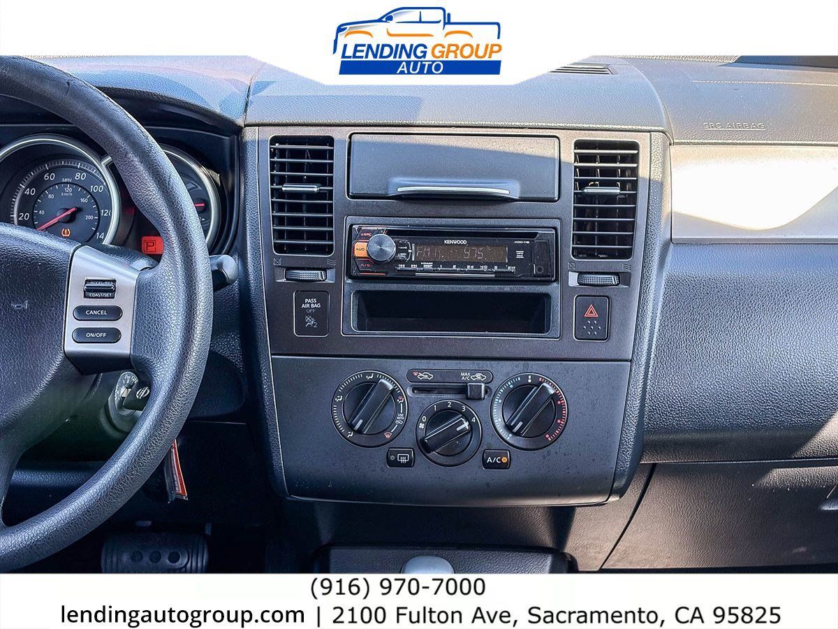 Used 2012 Nissan Versa 1.8 S w/ Plus Pkg FWD image 10