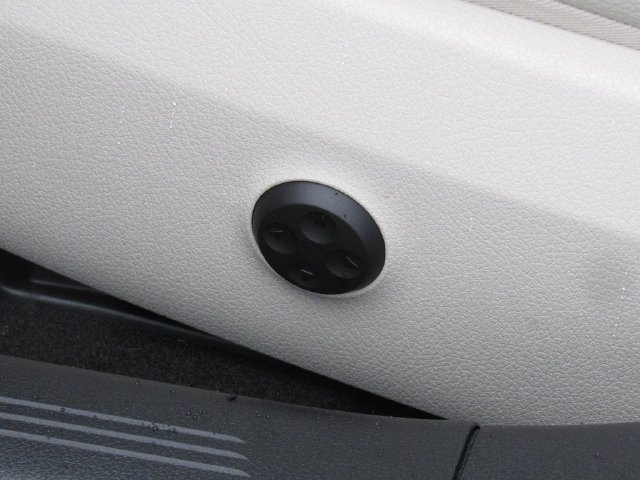 Certified 2026 Mercedes-Benz E 350 4MATIC Sedan image 11