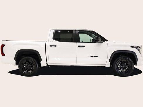 Used 2024 Toyota Tundra SR5 image 4