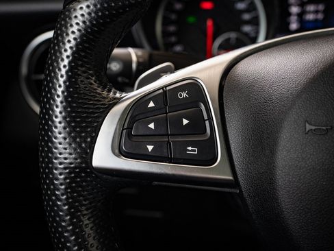 Used 2017 Mercedes-Benz SLC 43 AMG image 28