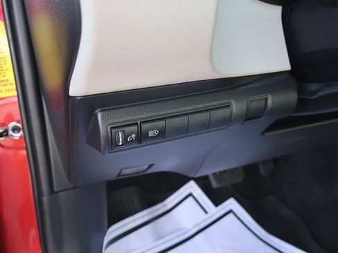 Used 2020 Toyota Corolla LE w/ LE Convenience Package image 22