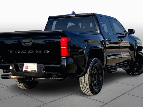 Certified 2025 Toyota Tacoma SR5 image 12