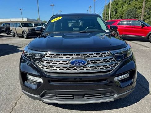 Used 2023 Ford Explorer Limited w/ Limited Technology Package AWD/4WD image 2