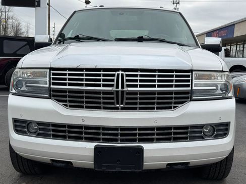Used 2013 Lincoln Navigator 4WD w/ HD Trailer Tow Pkg image 2
