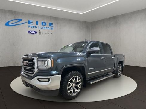 Used 2018 GMC Sierra 1500 SLT w/ SLT Premium Package image 3