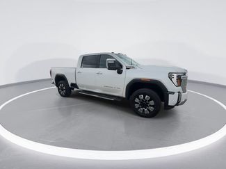 Used 2024 GMC Sierra 2500 Denali w/ Technology Package AWD/4WD video 2