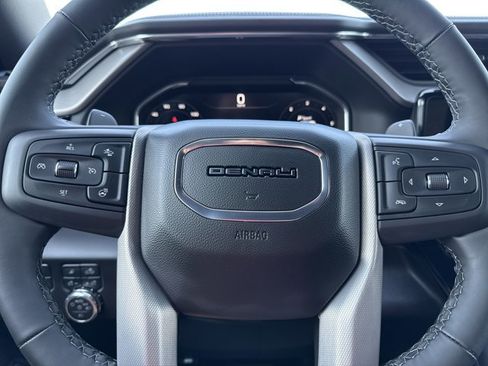 New 2025 GMC Sierra 1500 Denali w/ Technology Package image 24