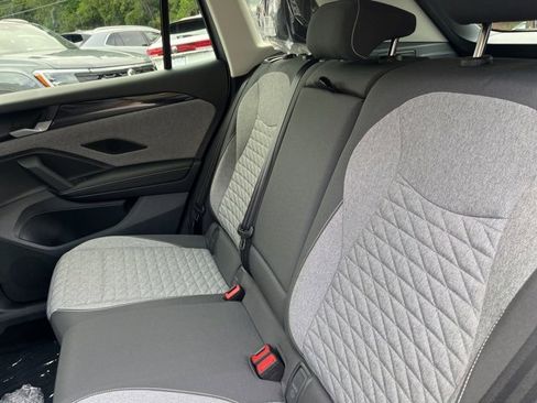 New 2025 Volkswagen Tiguan S image 13