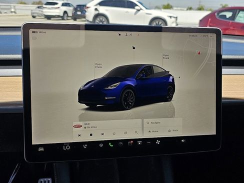 Used 2022 Tesla Model Y Performance AWD/4WD image 34
