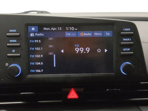 Used 2025 Hyundai Elantra Sport FWD image 25