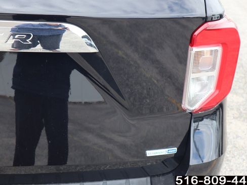 Used 2020 Ford Explorer XLT w/ Equipment Group 202A image 40