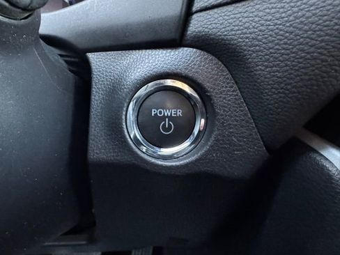 Certified 2025 Toyota RAV4 XLE image 28