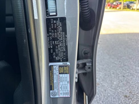 Used 2024 Kia Forte GT-Line w/ GT-Line Premium Package FWD image 14