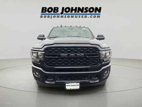 Used 2022 RAM 3500 Big Horn w/ Night Edition image 2
