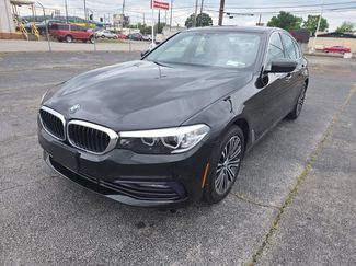 Used 2018 BMW 530i xDrive AWD/4WD video 1