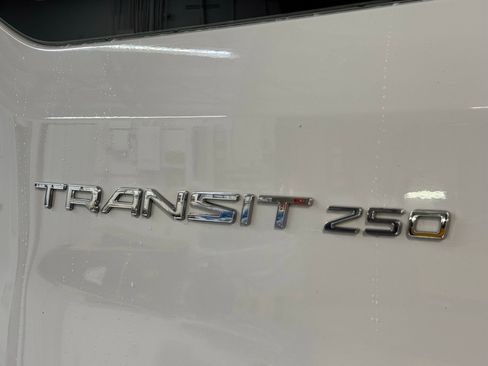 Used 2023 Ford Transit 250 Low Roof AWD w/ Exterior Upgrade Package image 8